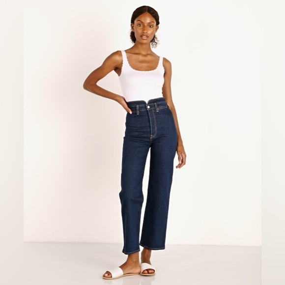 Levi’s Tailored Ribcage Straight Ankle Dark Wash - Picture 4 of 6